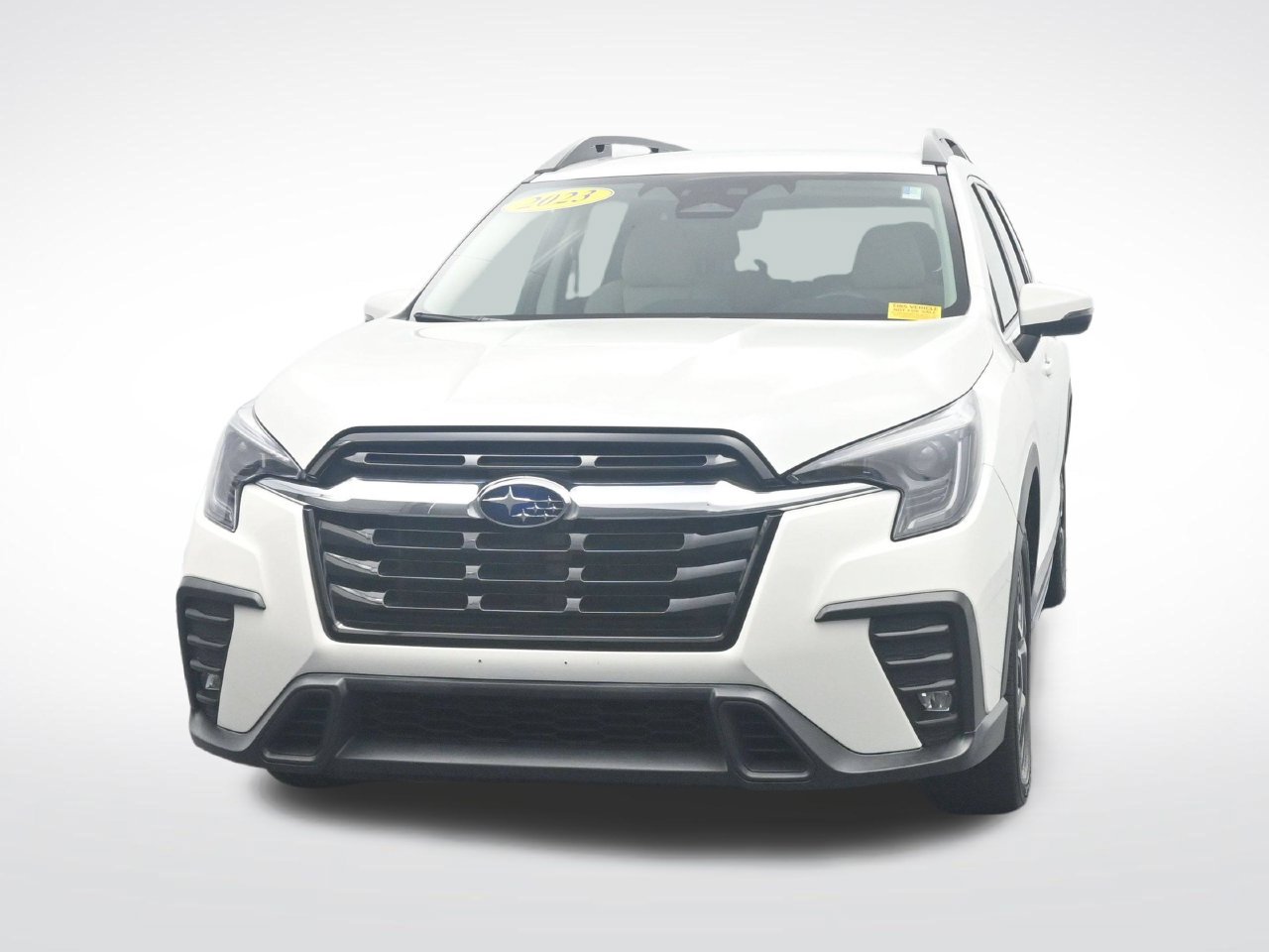 Used 2023 Subaru Ascent Limited AWD/4WD image 2