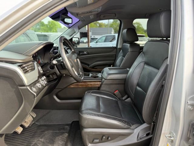 Used 2020 Chevrolet Suburban LT AWD/4WD image 13