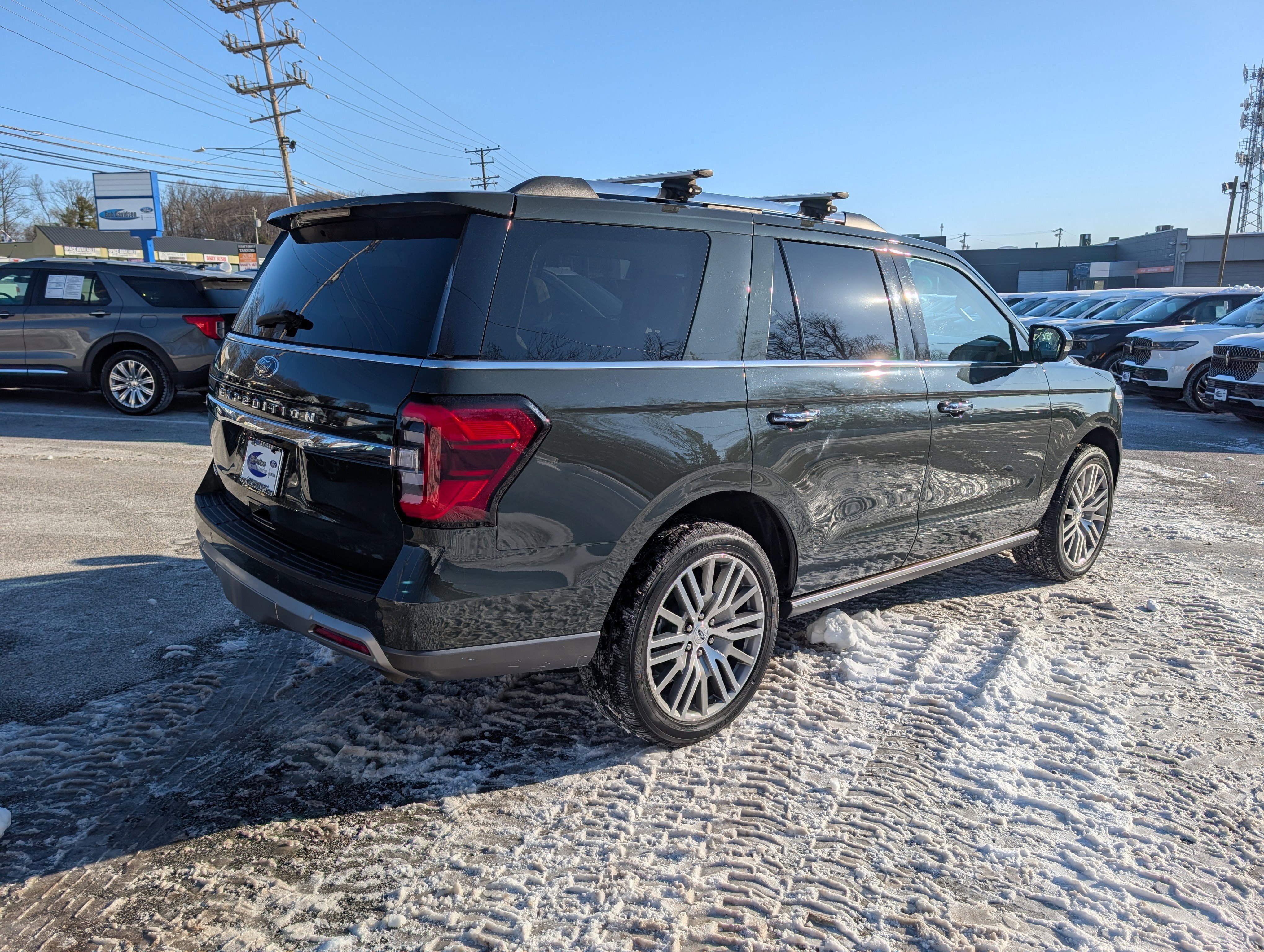 Certified 2022 Ford Expedition Limited image 4