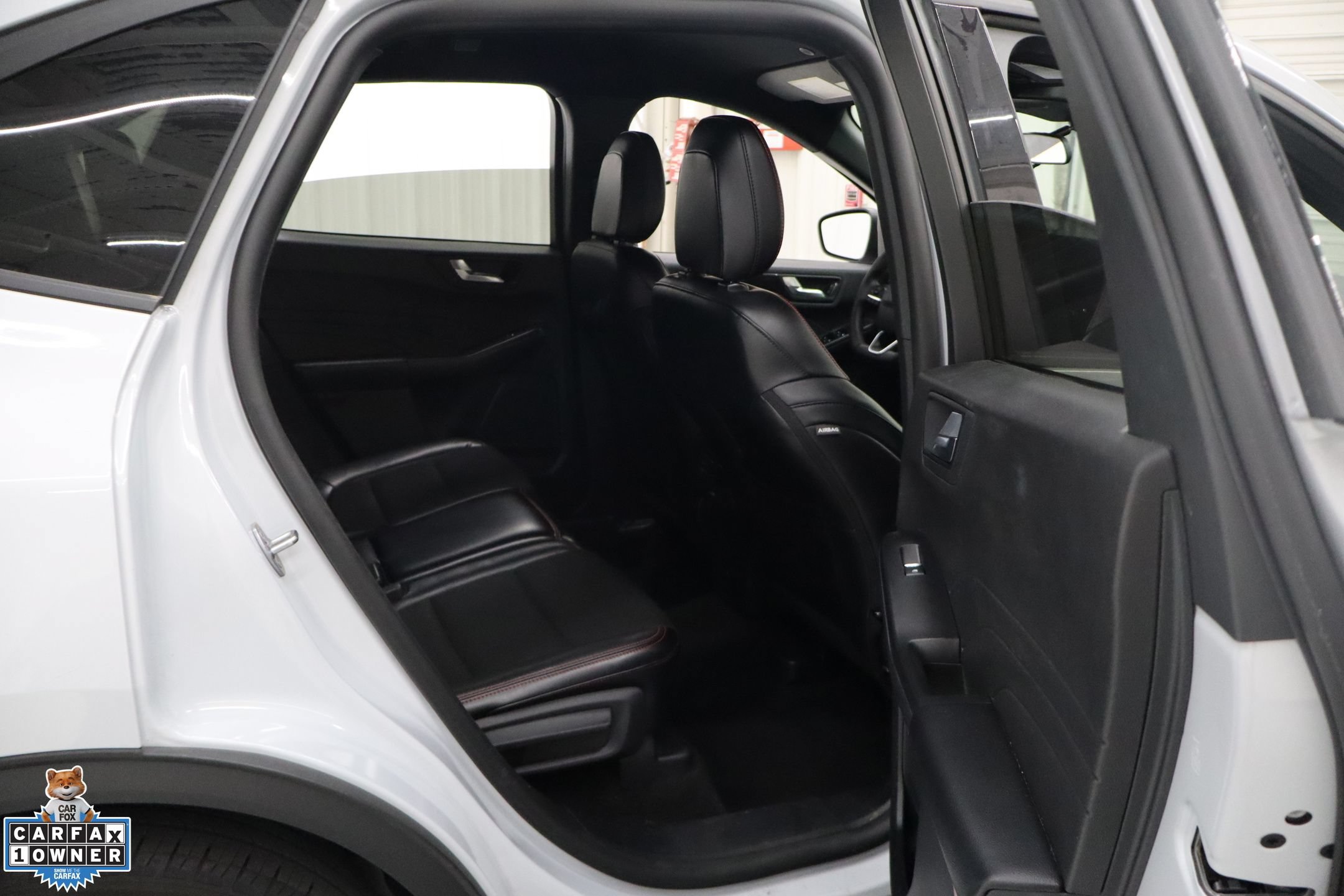 Certified 2025 Ford Escape ST-Line FWD image 26