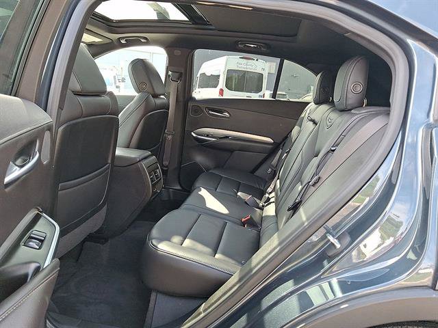 Used 2019 Cadillac XT4 Premium Luxury w/ Cold Weather Package AWD/4WD image 20