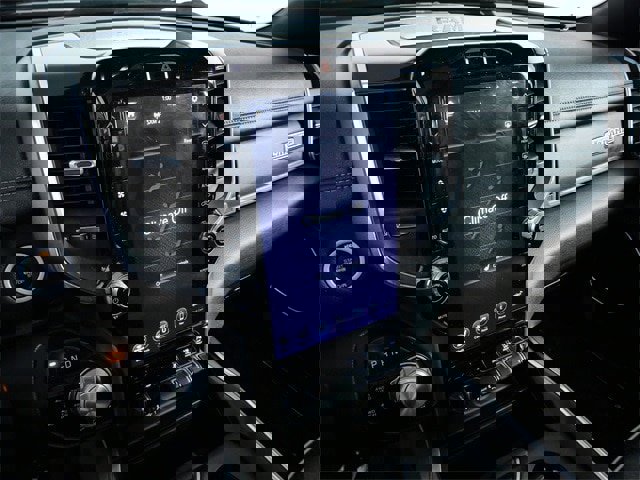 Used 2020 RAM 1500 Laramie w/ Sport Appearance Package image 19