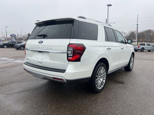 Certified 2023 Ford Expedition Limited image 4
