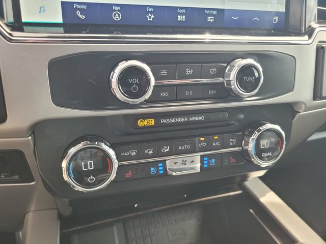 Certified 2022 Ford F250 Lariat w/ Black Appearance Package AWD/4WD image 24