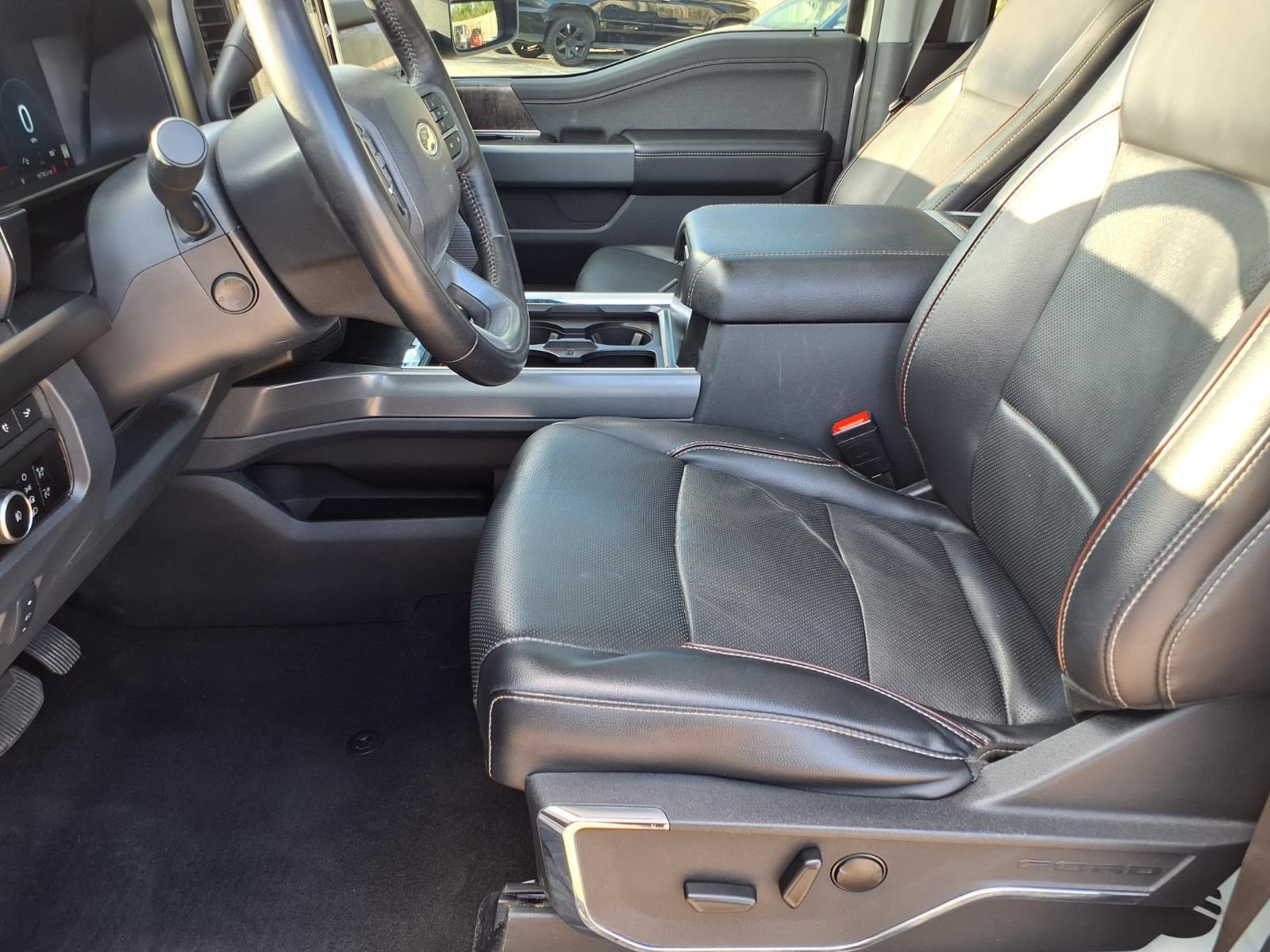 Certified 2024 Ford F250 Lariat w/ Lariat Ultimate Package AWD/4WD image 14