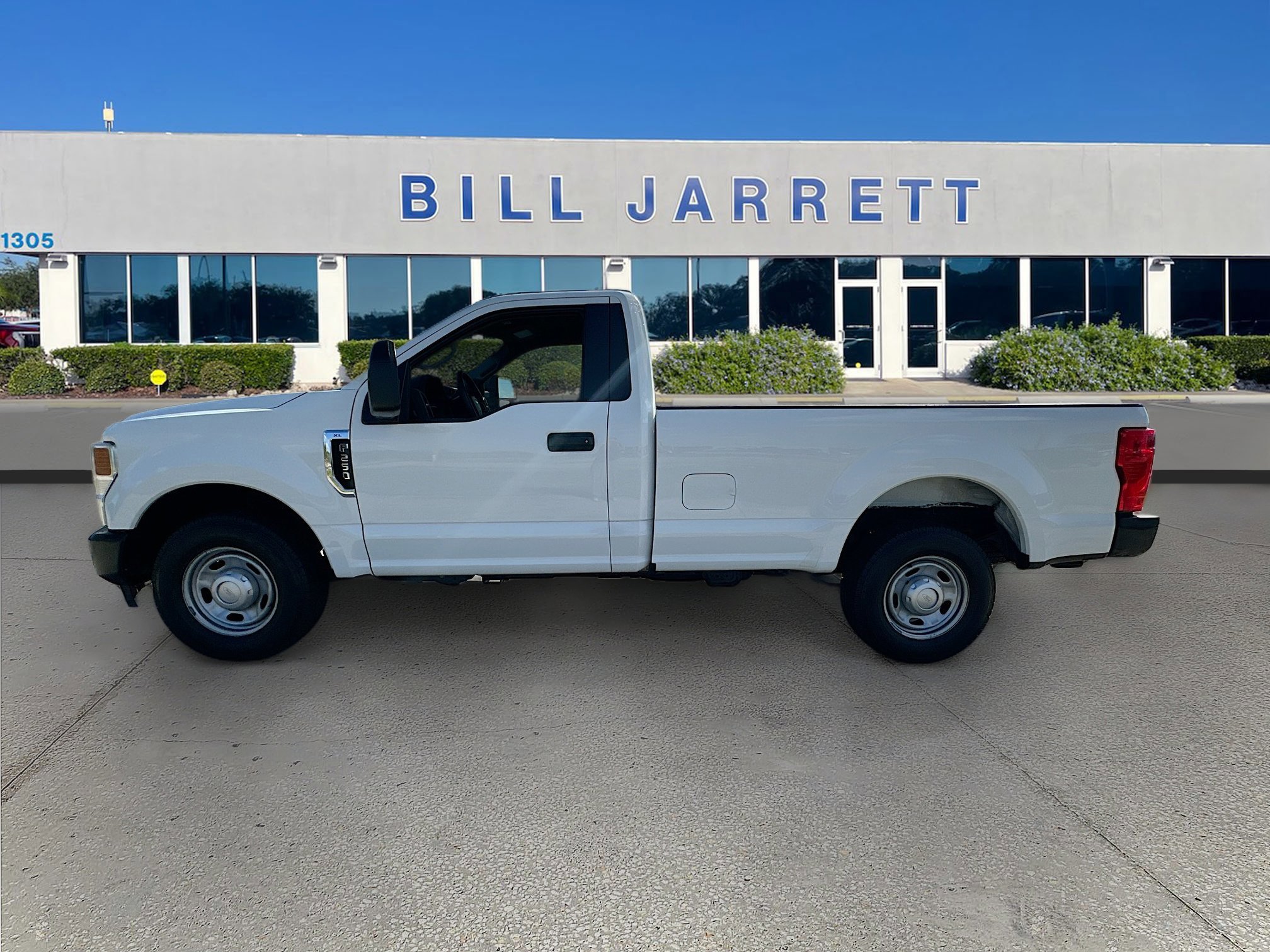 Certified 2022 Ford F250 XL image 2