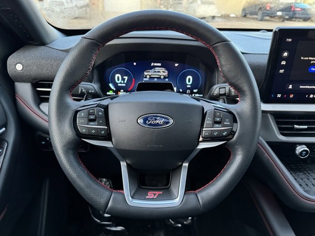 Certified 2025 Ford Explorer ST image 33