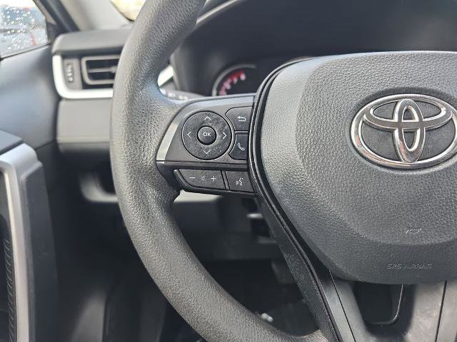 Used 2024 Toyota RAV4 LE AWD/4WD image 27