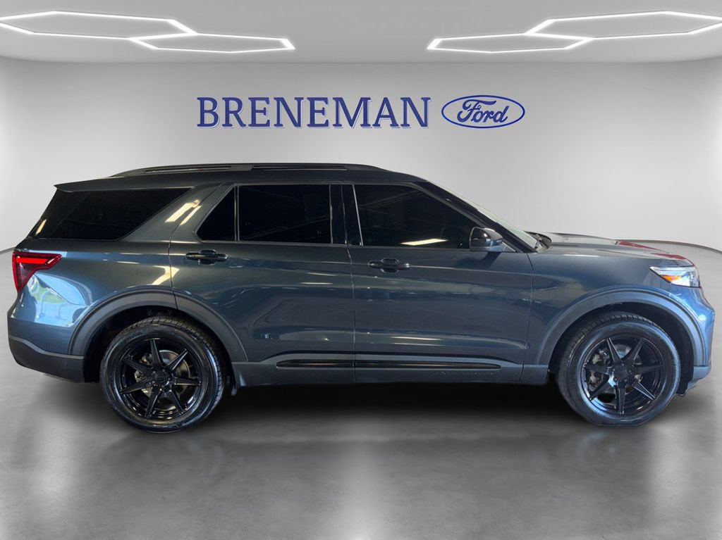 Certified 2022 Ford Explorer ST AWD/4WD image 5