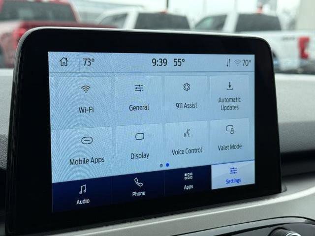 Certified 2022 Ford Escape SEL image 30