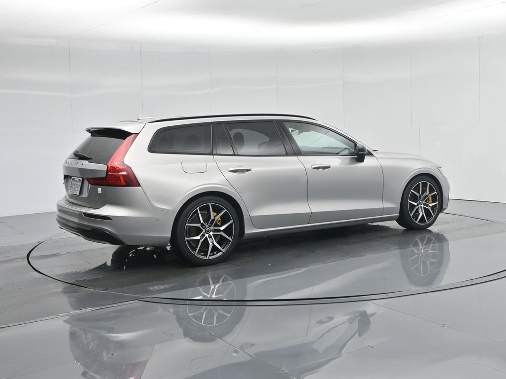 Used 2024 Volvo V60 T8 Polestar w/ Protection Package Premier image 33