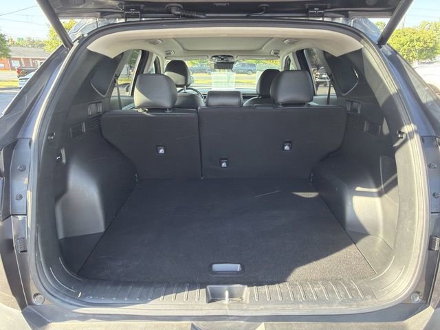 Used 2024 Hyundai Tucson Limited FWD image 28