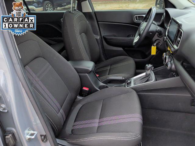 Used 2023 Hyundai Venue SEL FWD image 19