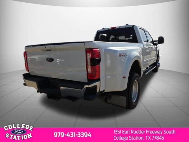 Certified 2025 Ford F350 Lariat image 3