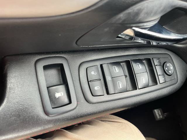 Used 2019 Dodge Grand Caravan GT FWD image 17