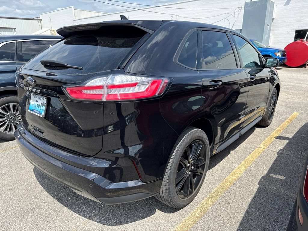 Certified 2024 Ford Edge ST-Line AWD/4WD image 7