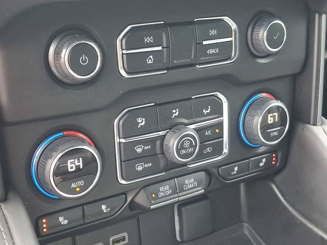 Used 2024 Chevrolet Tahoe LT RWD image 25