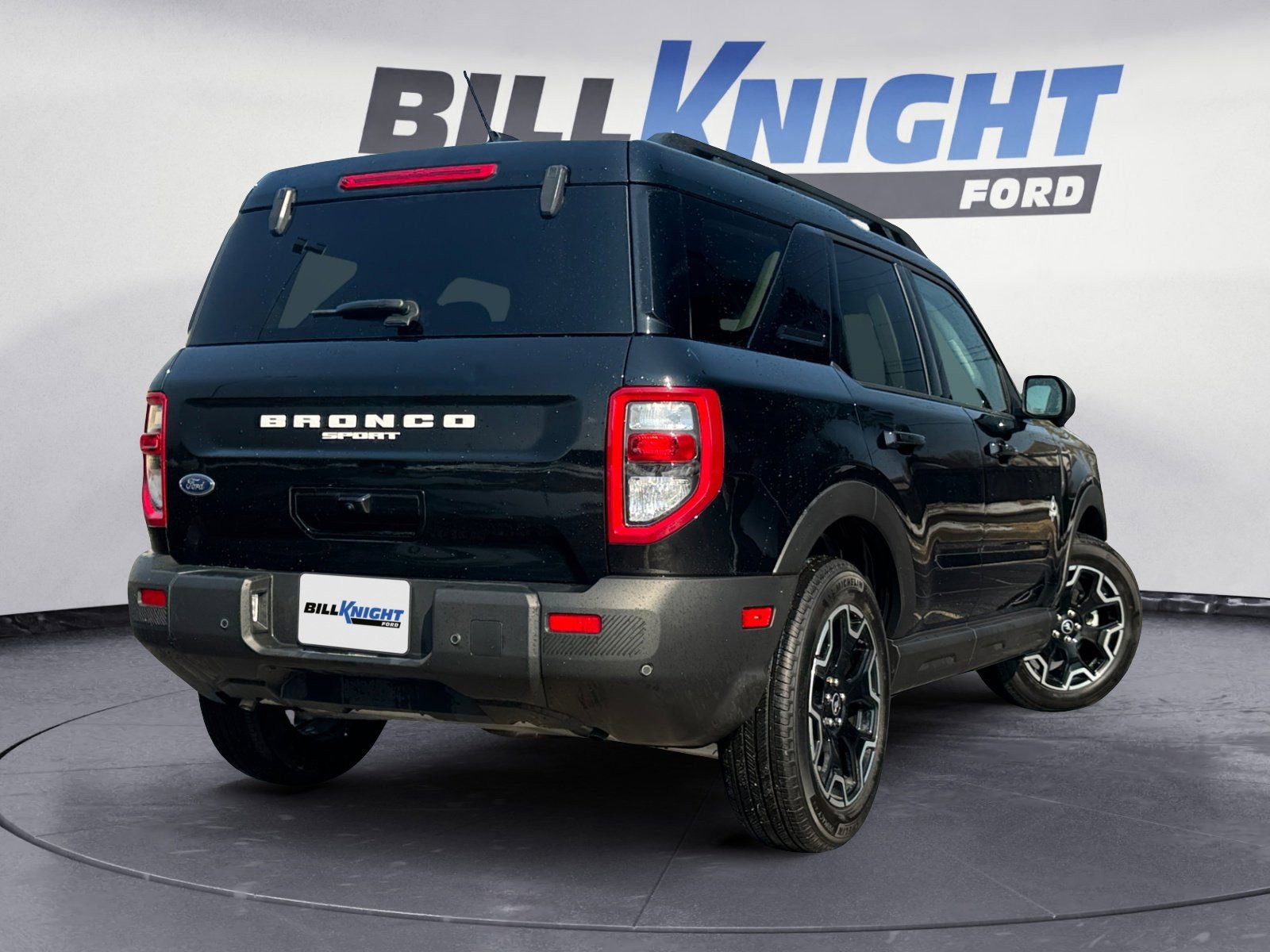 Certified 2025 Ford Bronco Sport Outer Banks w/ Outer Banks Tech Package+ image 5