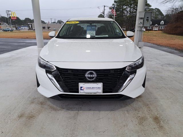 Used 2024 Nissan Sentra SV image 6
