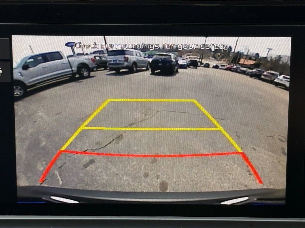 Used 2025 Kia Seltos LX image 22