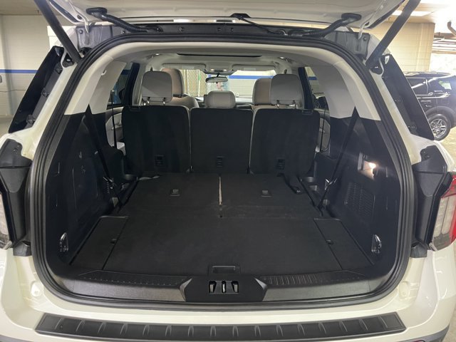 Certified 2025 Ford Explorer Active w/ Active Comfort Package AWD/4WD image 22