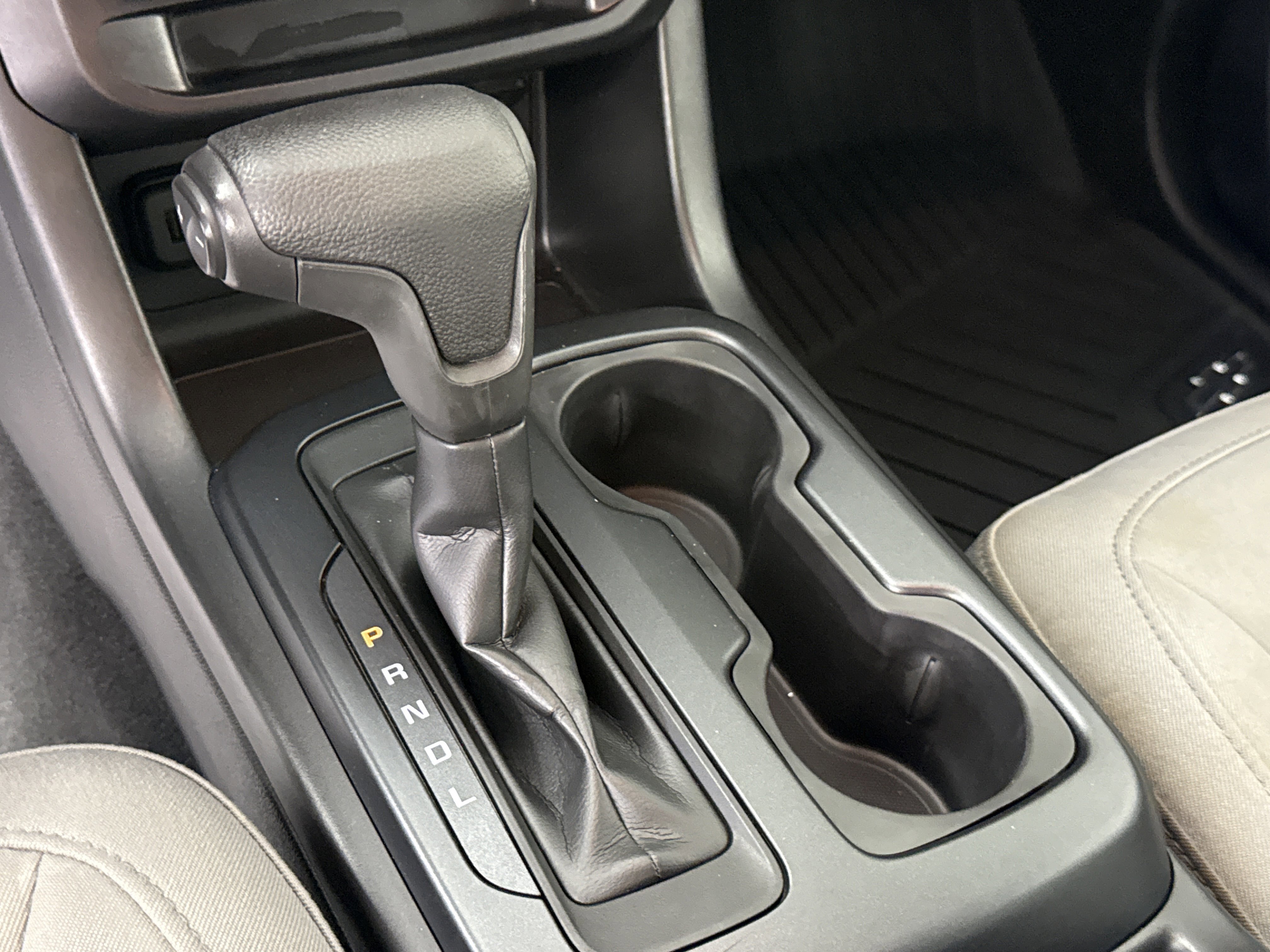 Used 2021 Chevrolet Colorado W/T w/ Custom Special Edition image 21