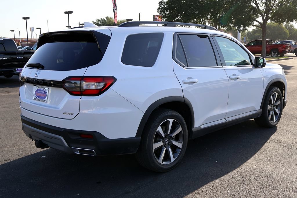 Used 2024 Honda Pilot Elite image 16