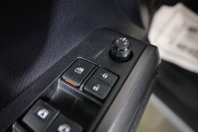 Used 2019 Toyota Tacoma TRD Sport AWD/4WD image 26