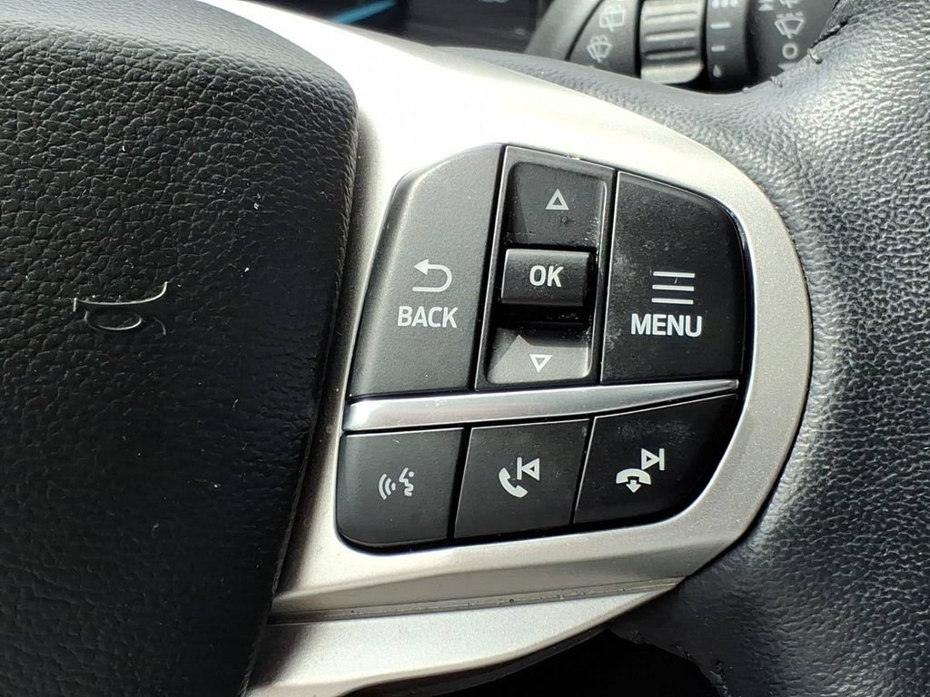 Certified 2023 Ford Explorer XLT w/ Equipment Group 202A AWD/4WD image 28