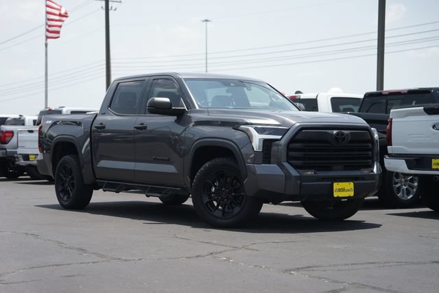 Used 2023 Toyota Tundra SR5 AWD/4WD image 2