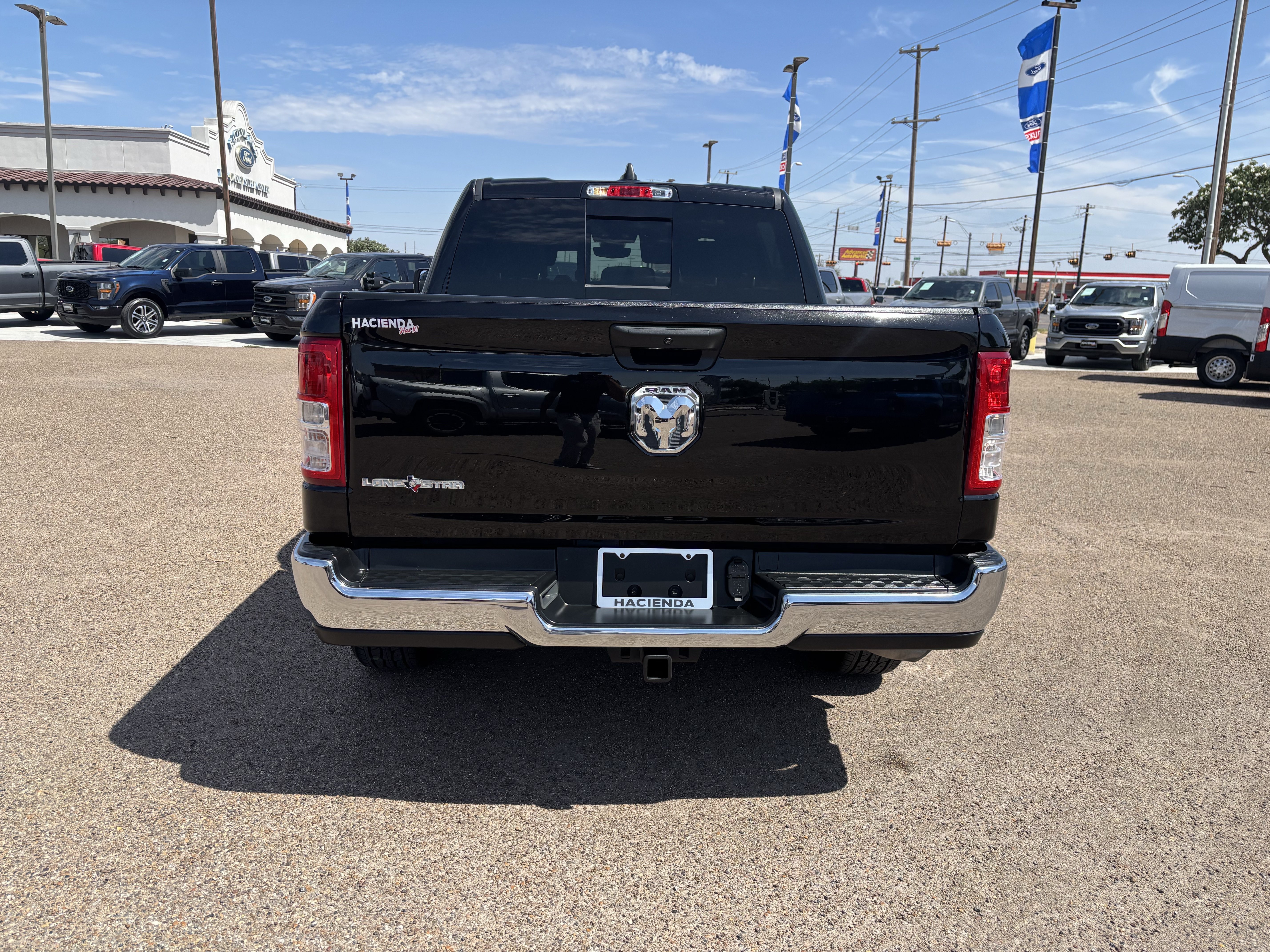 Used 2024 RAM 1500 Lone Star RWD image 3