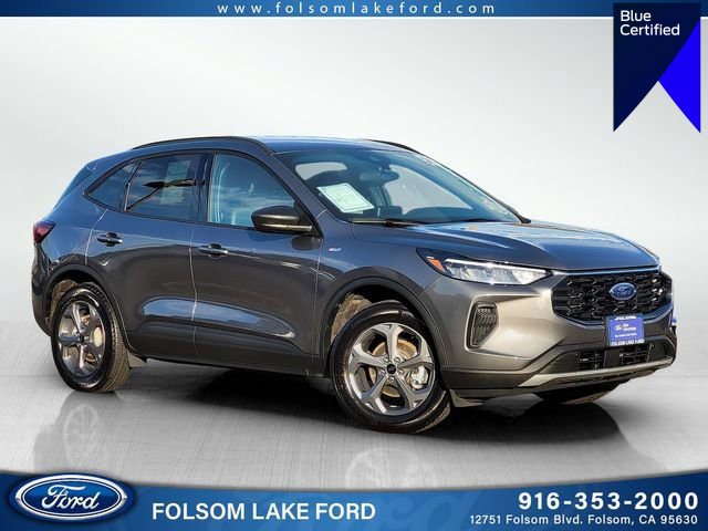 Certified 2025 Ford Escape ST-Line image 1
