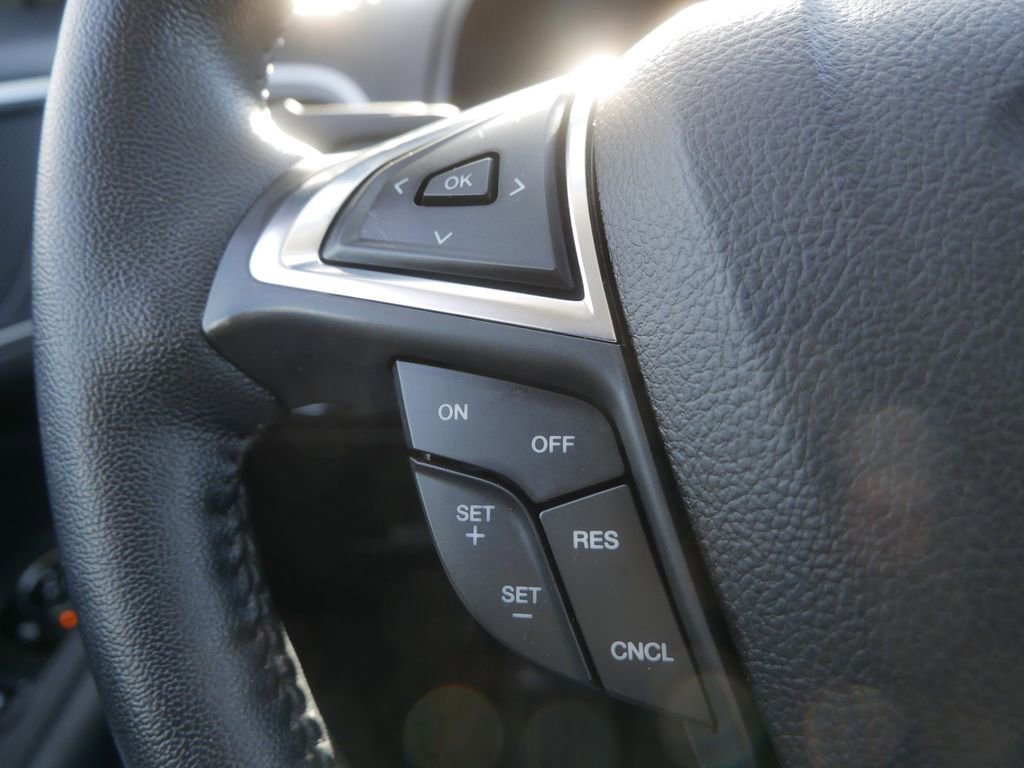 Certified 2022 Ford Edge SEL w/ Convenience Package image 19