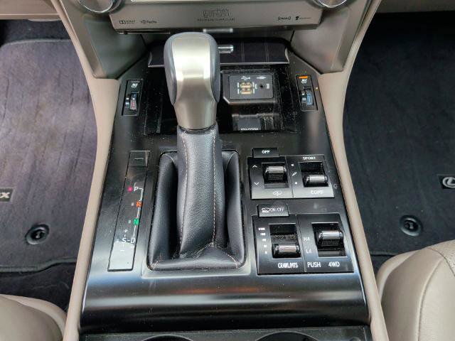 Used 2021 Lexus GX 460 Luxury w/ Off Road Package AWD/4WD image 35