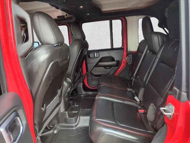 Used 2025 Jeep Wrangler Rubicon w/ Convenience Group image 18