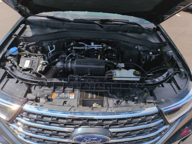 Certified 2023 Ford Explorer XLT w/ Equipment Group 202A AWD/4WD image 50
