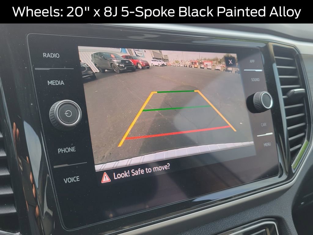 Used 2022 Volkswagen Atlas SE w/ Black Wheel Package image 28