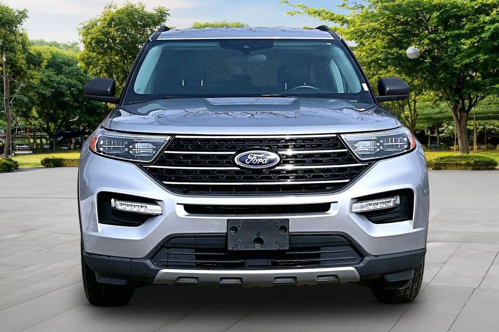 Certified 2023 Ford Explorer XLT w/ Equipment Group 202A image 6