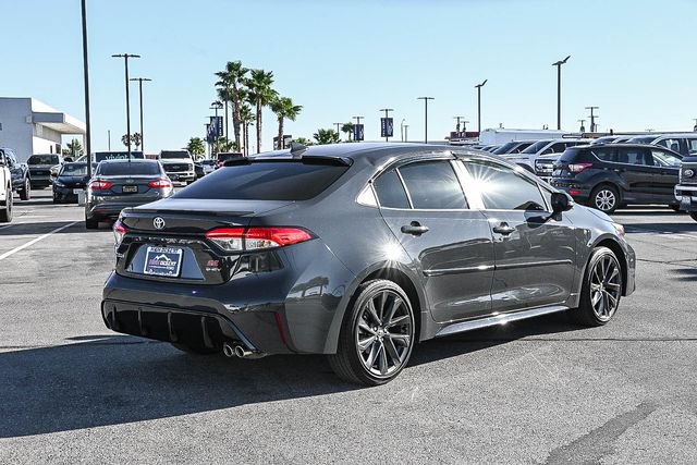 Used 2025 Toyota Corolla SE w/ SE Premium Package FWD image 8
