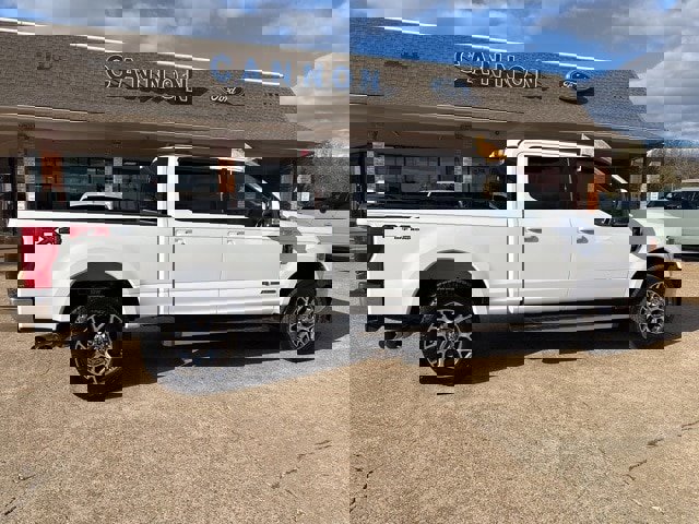 Certified 2021 Ford F250 Lariat w/ Lariat Value Package image 7