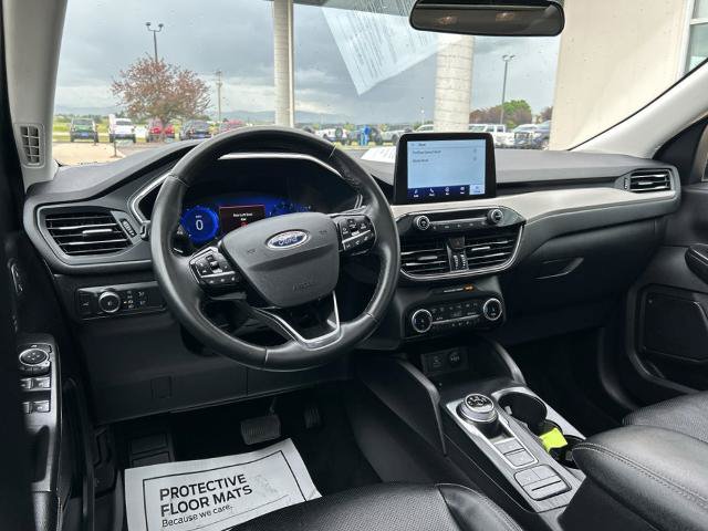 Certified 2022 Ford Escape SEL w/ Technology Package AWD/4WD image 13