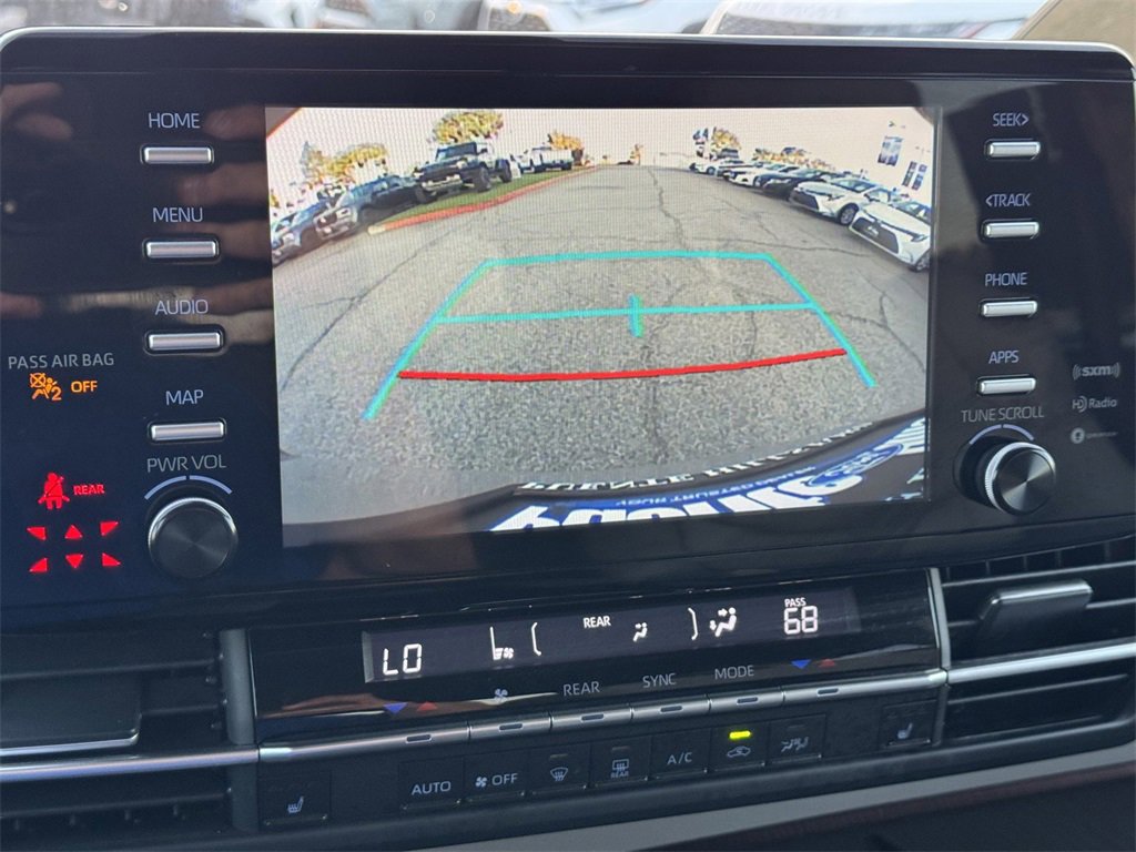 Used 2024 Toyota Sienna XLE image 16