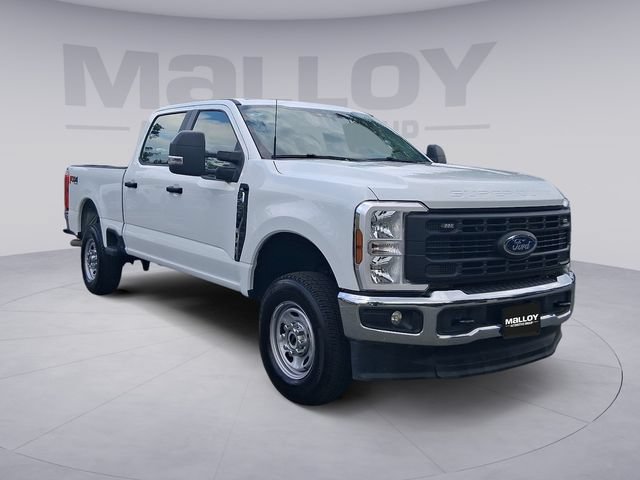 Certified 2025 Ford F250 XL w/ FX4 Off-Road Package AWD/4WD image 7