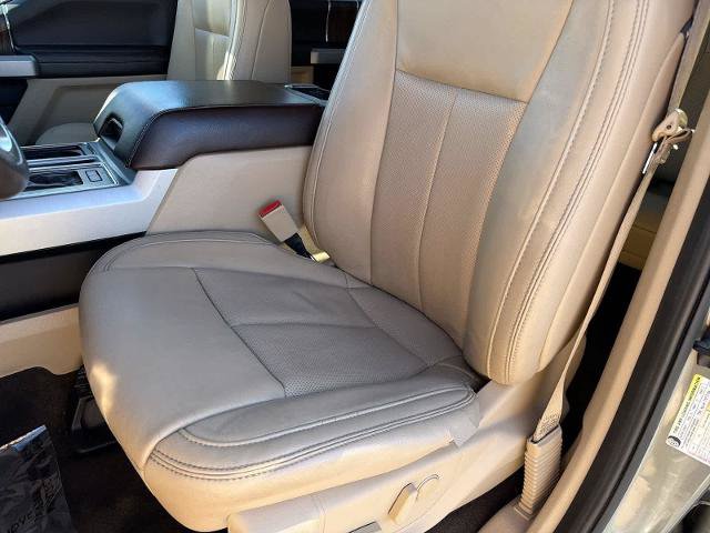 Certified 2019 Ford F150 Lariat w/ Equipment Group 502A Luxury AWD/4WD image 17
