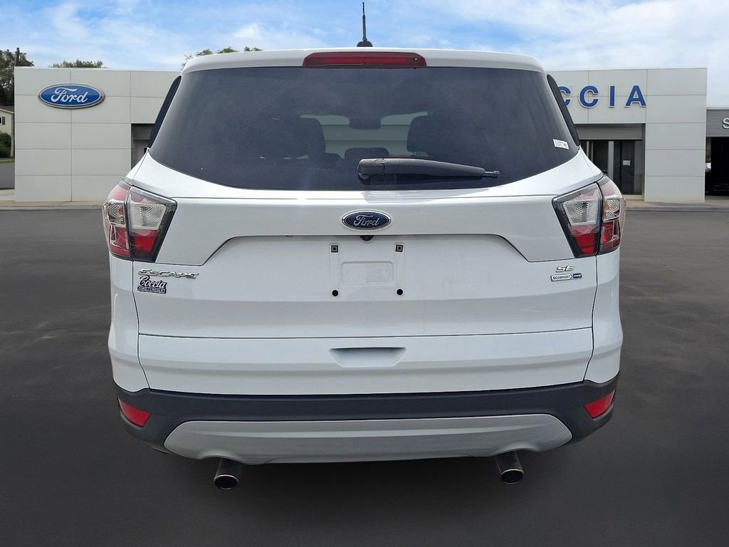 Certified 2017 Ford Escape SE AWD/4WD image 5