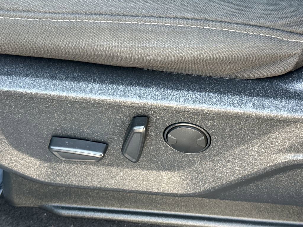 Certified 2023 Ford F150 XLT w/ Equipment Group 302A High image 27