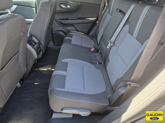 Used 2025 Chevrolet Blazer LT FWD image 12