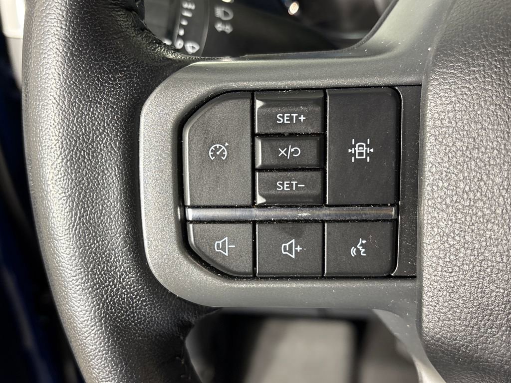 Certified 2022 Ford F150 XLT w/ Equipment Group 302A High image 18