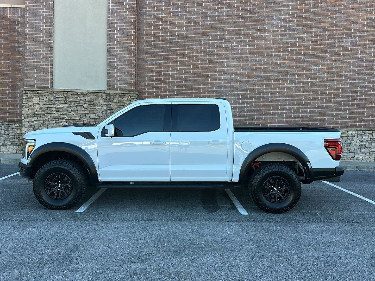 Certified 2025 Ford F150 Raptor AWD/4WD image 2