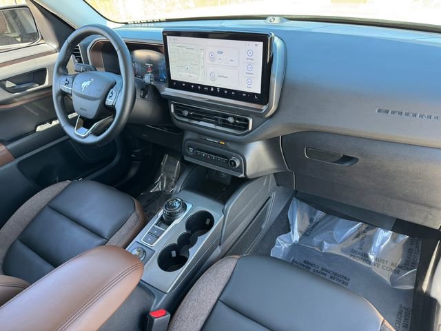 Certified 2025 Ford Bronco Sport Outer Banks w/ Outer Banks Tech Package+ AWD/4WD image 19